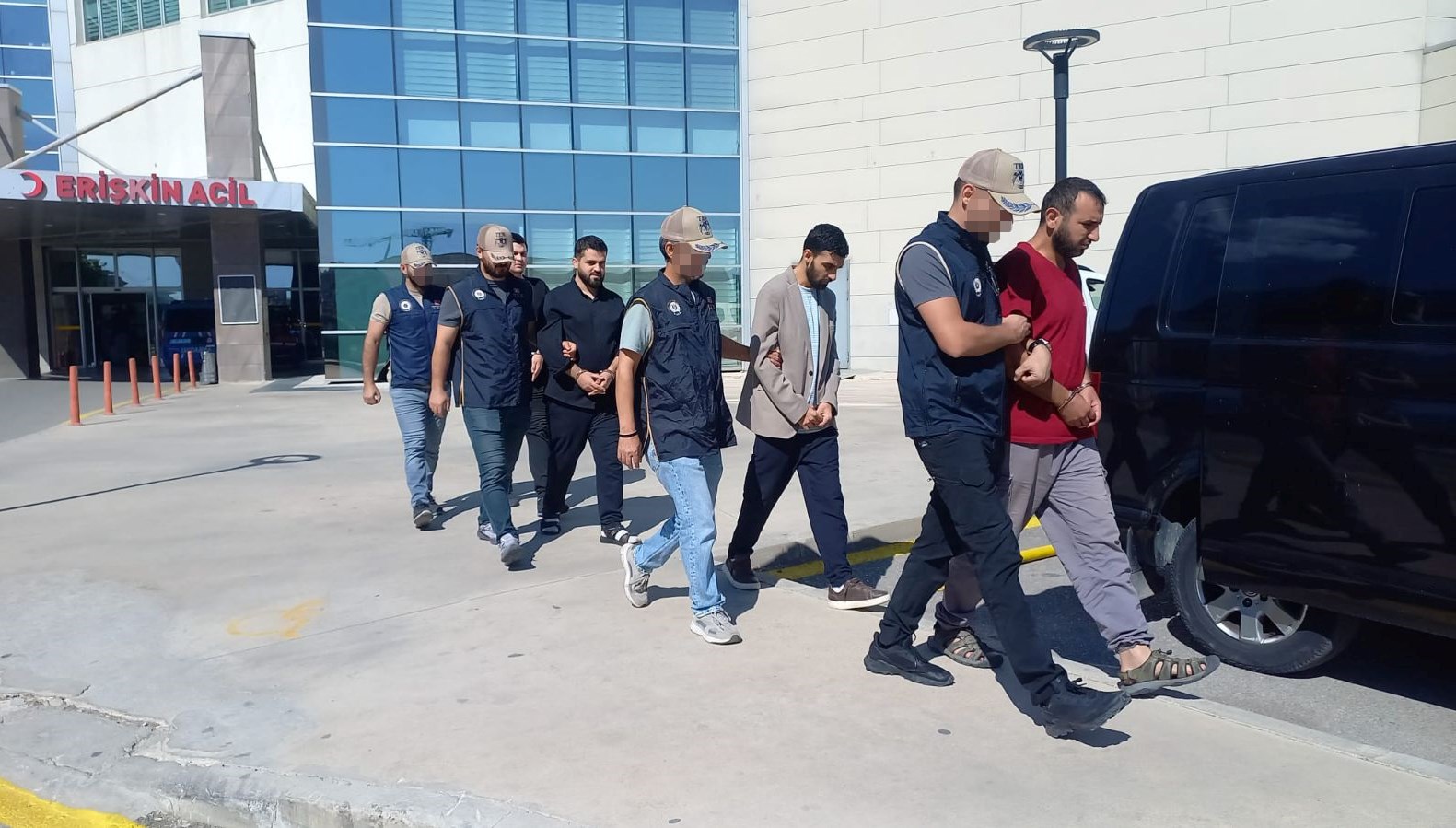 Manisa’da terör örgütü DAEŞ’e operasyon