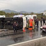 bartinda isci servisi devrildi 1 olu 19 yarali iscilerin yakinlari sinir krizi gecirdi FqIA9FnY.jpg