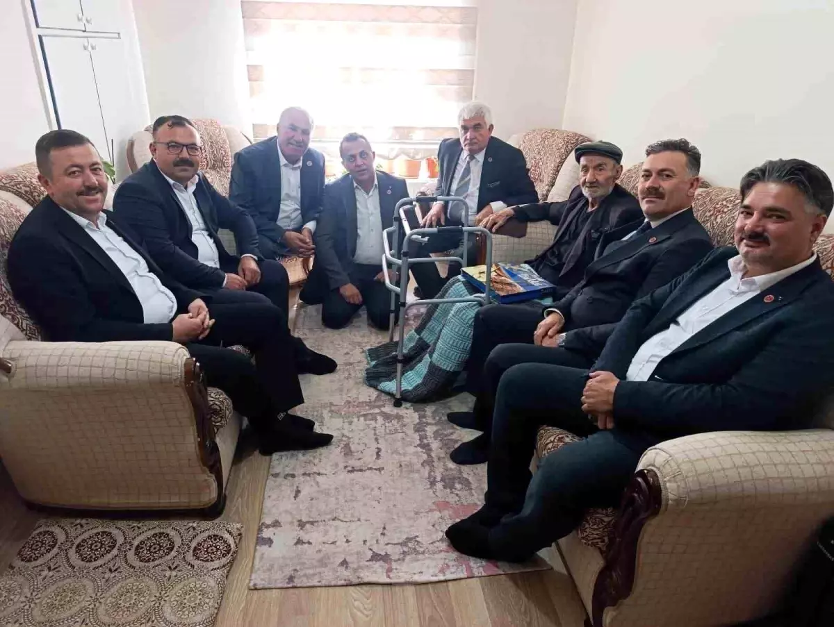 eski muhtarlara ozel ziyaret U4v7wwpF.jpg