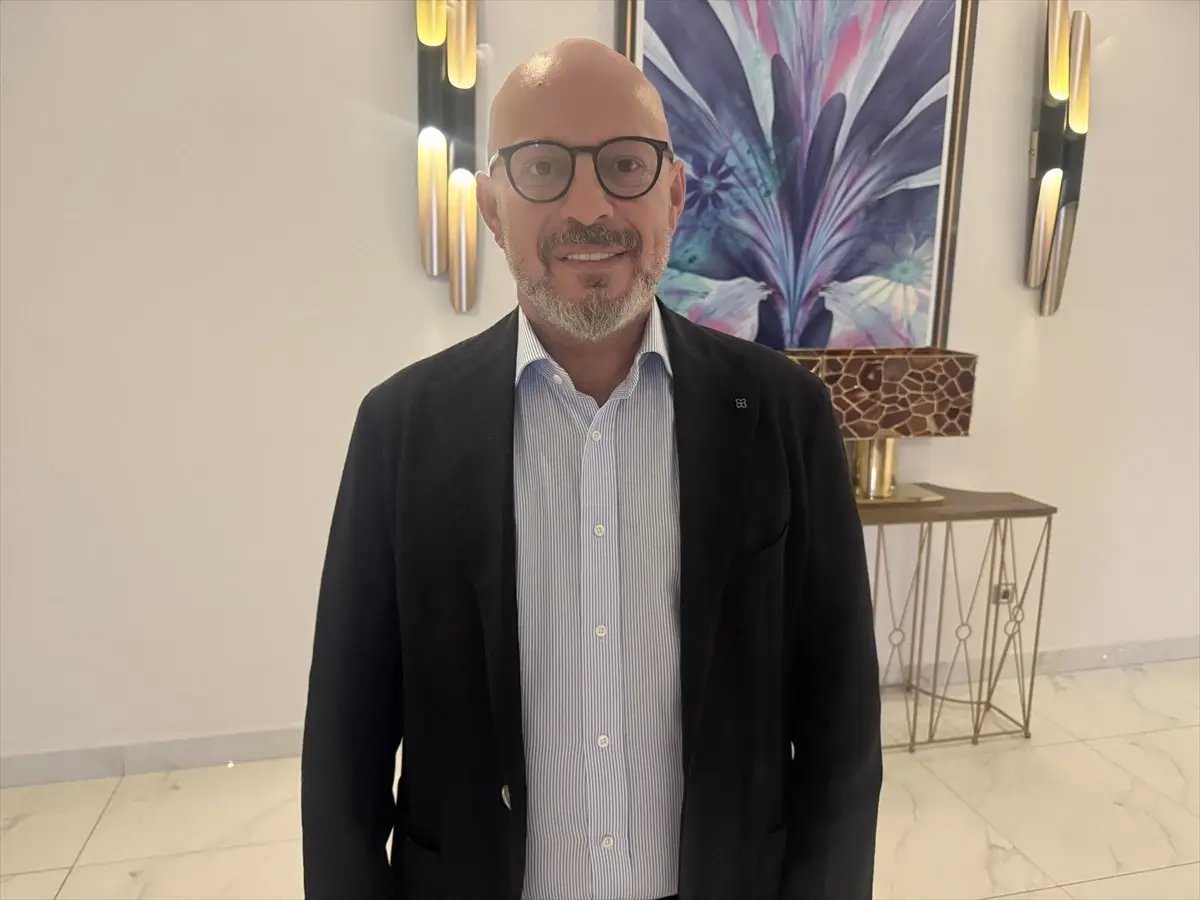 tatil icin erken rezervasyon cagrisi 7QMP9AP3.jpg