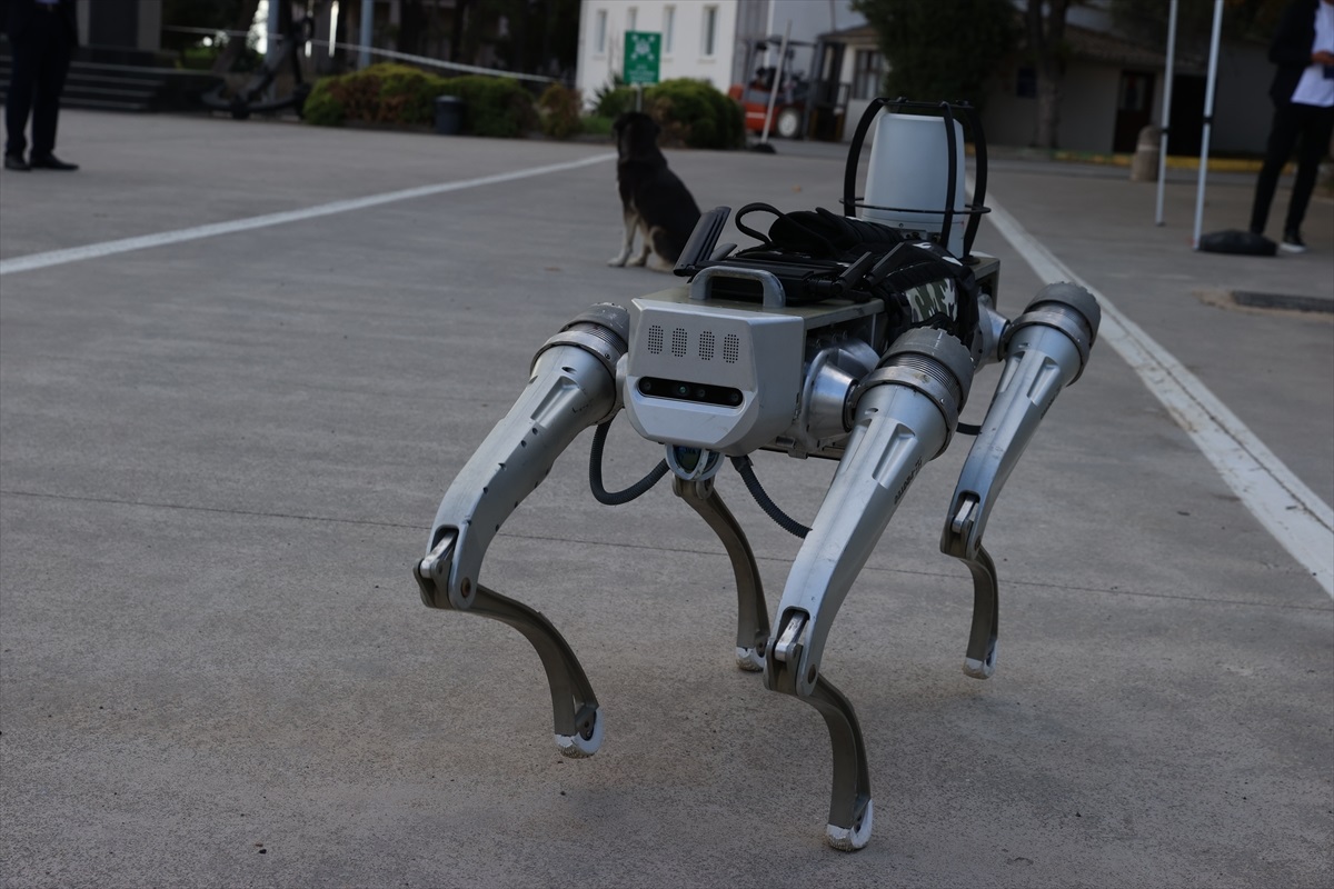 yerli robot kopek proteo 2026 basinda goreve hazir olacak cRUbdnh8.jpg