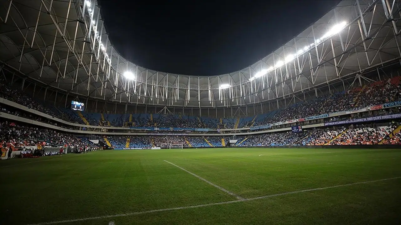 Futbol kulübü adına ‘sahte loca bileti’ satışı ile dolandırıcılık iddiası: 5 kişi tutuklandı