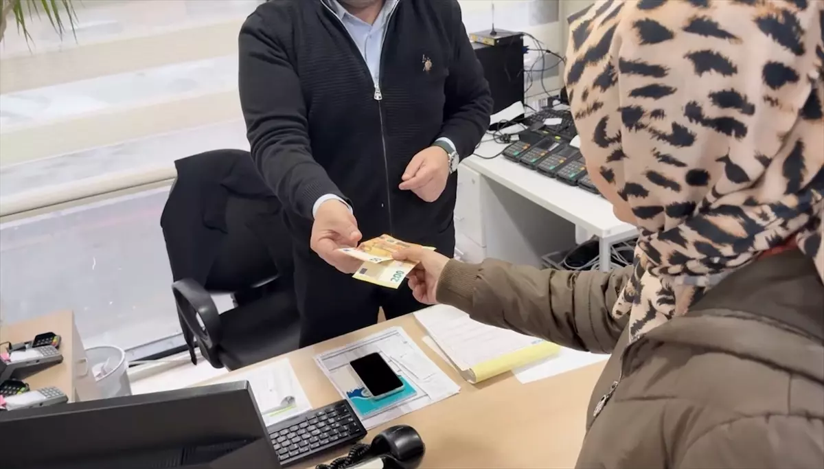 Kayseri’de Düşürülen 250 Avro Sahibine Ulaştırıldı