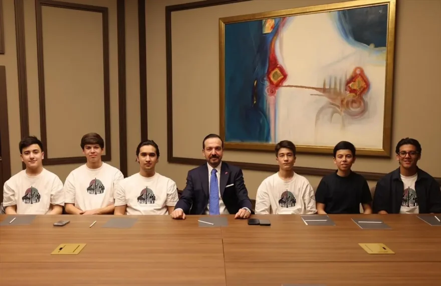 AK Parti Genel Başkan Yardımcısı Zorlu, Özbekistan’ın “Music Bolalar” grubuyla buluştu Açıklaması