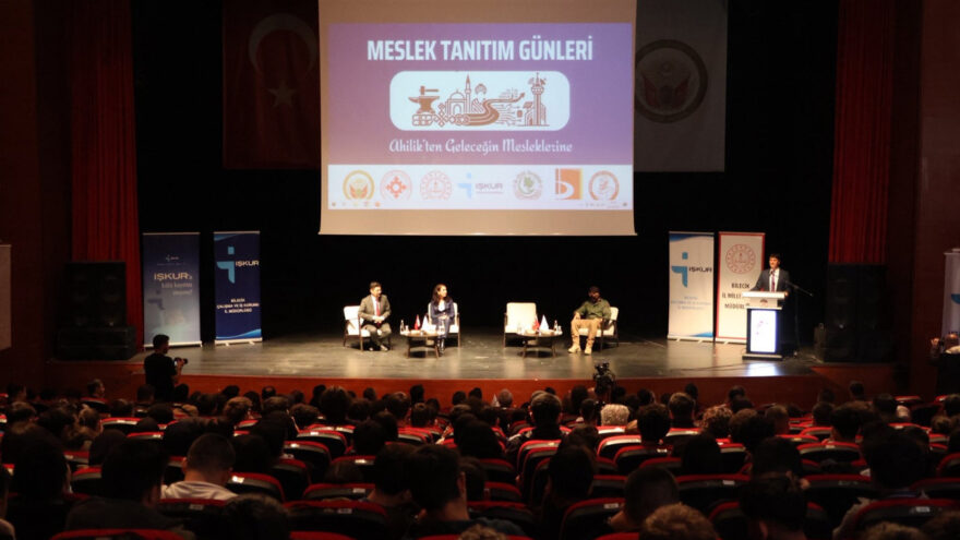 Bilecik’te Meslek Tanıtım Günleri Etkinliği Gerçekleştirildi