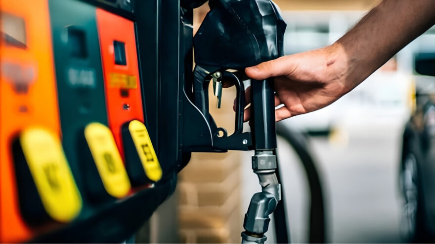 Petrol Piyasasında Dalgalanmalar Sürüyor: Fiyatlar Ne Kadar Daha Yükselebilir?