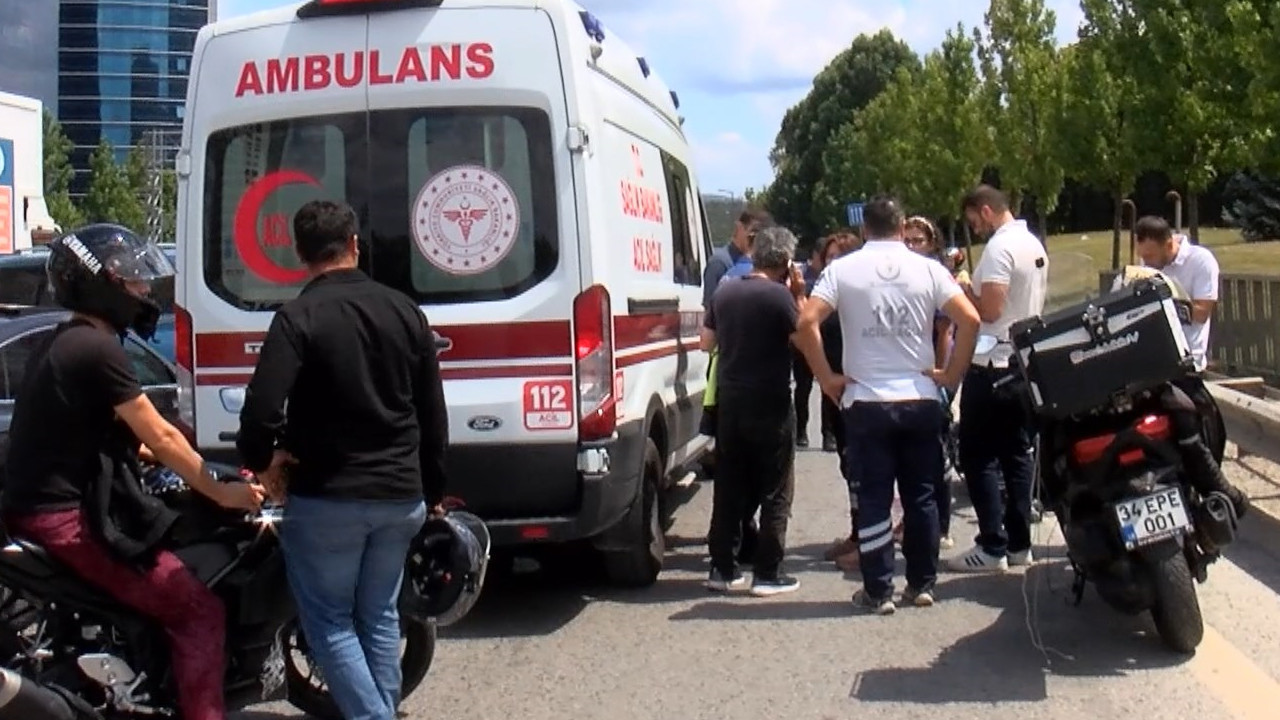 Yarali polis icin saniyelerle yarisildi kopan organla birlikte hastaneye kostular sile yolunda feci kaza Ch9GYUvt